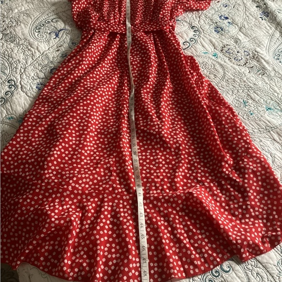 Red tea length surplice dress - Yoins brand - Picture 5 of 7